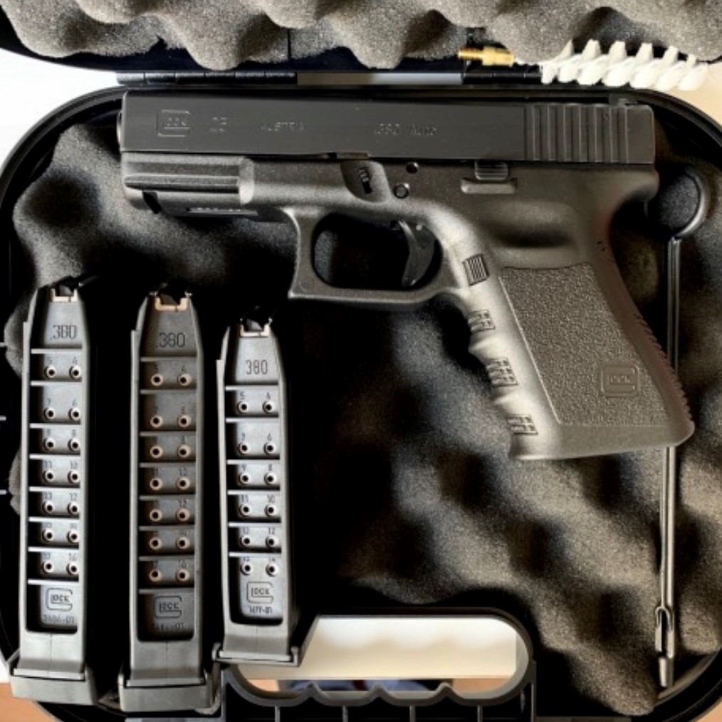 FOTO - PISTOLA GLOCK G25